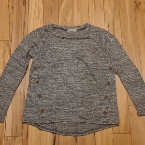 Blu pepper thin gray sweater with brown buttons
